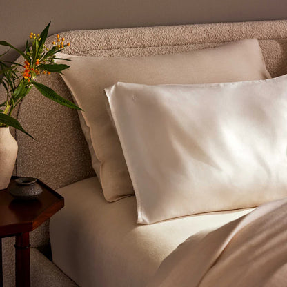 Queen Size Anti-Acne Silk Pillowcase
